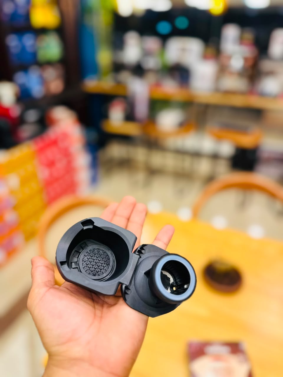 Nespresso capsule adapter